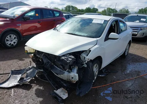 2013 Mazda Mazda3 I Touring из США, поврежденный, VIN JM1BL1V7XD1797739